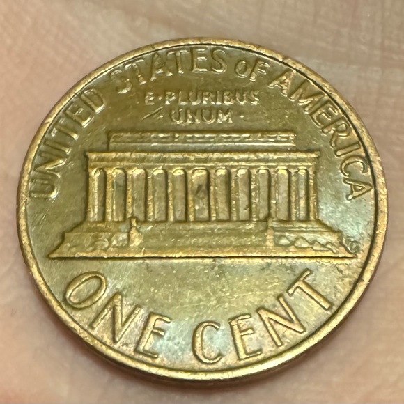 1980 no mint mark Lincoln cent - Picture 2 of 2